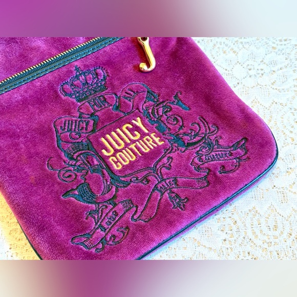 EUC RARE HTF Y2K Juicy Couture Vibrant Purple Iconic Embroidered Crossbody Bag - Picture 9 of 13